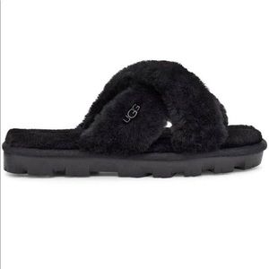 UGGWomen's UGG Black Fuzzette Slide Slippers